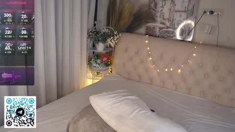 Snapshot of pafosstar chatting on 02-12-25, 08:29 Kimlovense is activeThere are legends that in this room all your wishes can come true Private is Open online show from 02-12-25, 08:29