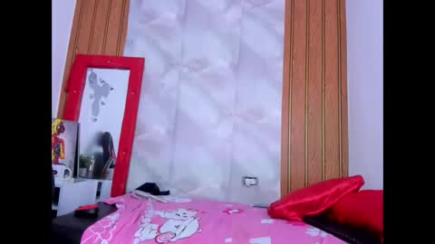 Snapshot of pahulamontero chatting on 05-08-26, 03:06 pahulamontero online show from 05-08-26, 03:06