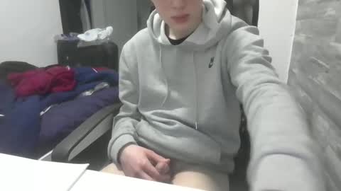 pere online show from 02-06-26, 04:50