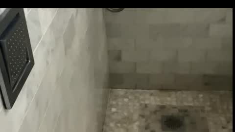 Snapshot of pajamaman2 chatting on 12-18-25, 01:39 Pajamaman online show from 12-18-25, 01:39