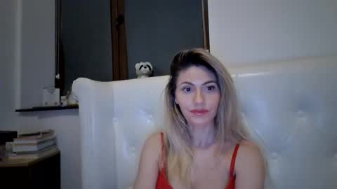 Snapshot of pamela051087 chatting on 03-28-26, 08:41 Pamela051087 online show from 03-28-26, 08:41