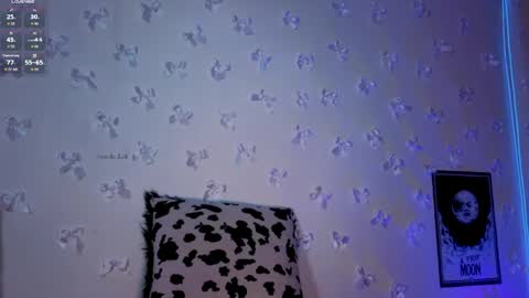 Snapshot of pamela_doll3 chatting on 06-04-26, 06:19 pamela online show from 06-04-26, 06:19