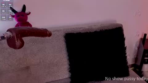Snapshot of pamela_doll3 chatting on 07-08-26, 06:12 pamela online show from 07-08-26, 06:12