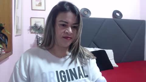 pamela_echeverria online show from 11-03-25, 12:06