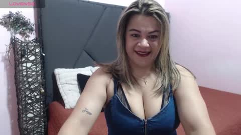 pamela_echeverria online show from 01-10-26, 11:23