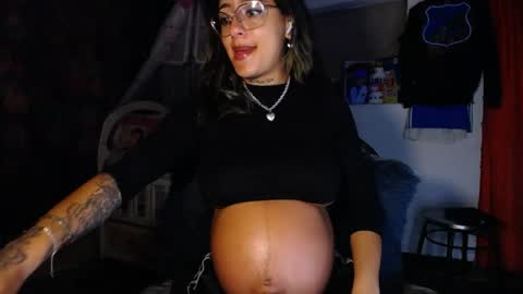 Pamela online show from 05-21-26, 08:16