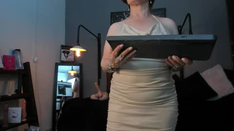 pamela_mature41 online show from 06-01-26, 02:13