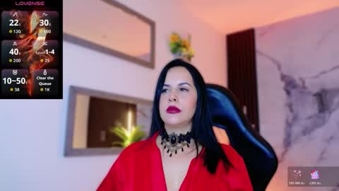 Paola online show from 05-08-26, 01:11