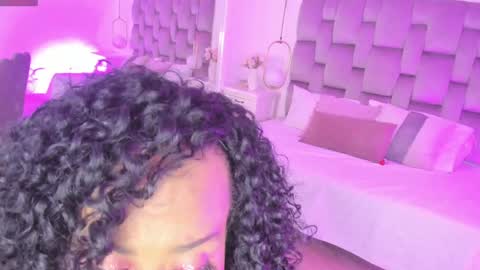 Snapshot of pamelamendez_ chatting on 01-23-25, 03:48 Pamela online show from 01-23-25, 03:48