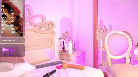 Snapshot of pamelamendez_ chatting on 01-30-25, 06:56 Pamela online show from 01-30-25, 06:56