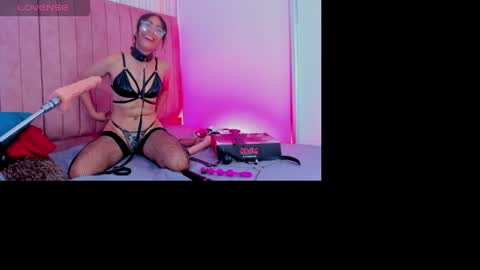 Snapshot of pamelaponce chatting on 05-22-26, 03:28 Pamela Ponce online show from 05-22-26, 03:28