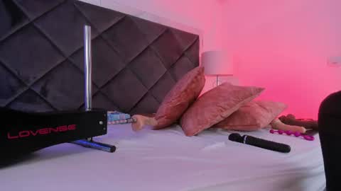 Snapshot of pamelaponce chatting on 06-29-26, 03:56 Pamela Ponce online show from 06-29-26, 03:56
