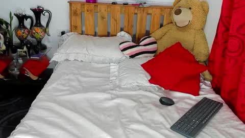 Pamela online show from 10-20-25, 08:09