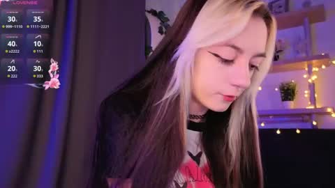 Snapshot of pamelaryant chatting on 06-13-26, 03:21 Diana online show from 06-13-26, 03:21