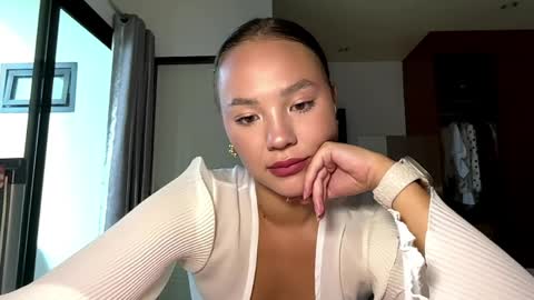 Kamila online show from 04-10-26, 05:12