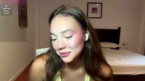Snapshot of pameliakinsinger chatting on 06-05-26, 05:36 Kamila online show from 06-05-26, 05:36