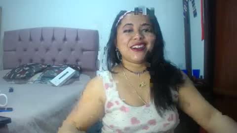 pamelitamartin online show from 10-09-25, 02:04