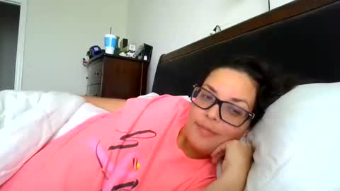 PAMELONAA online show from 10-26-25, 05:08