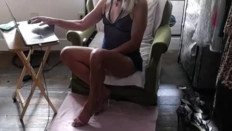 Sluttie Pammy online show from 10-04-25, 02:26