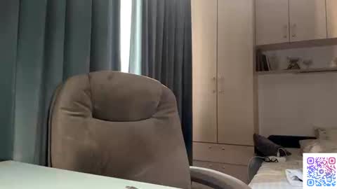 Snapshot of pamulahallquist chatting on 07-06-26, 04:20 Lia online show from 07-06-26, 04:20