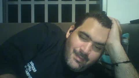 pandaguiar77 online show from 09-25-25, 03:54