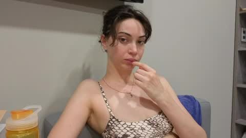 Snapshot of pandorawithlove chatting on 05-28-26, 01:52 pandorawithlove online show from 05-28-26, 01:52