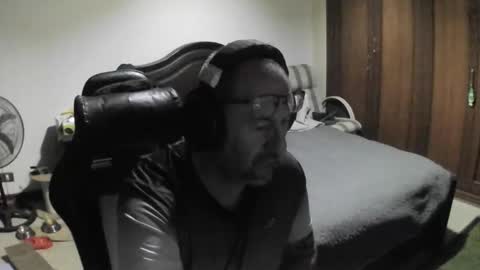 panoramix8080 online show from 10-31-25, 05:41