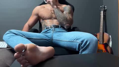 Oleg online show from 11-02-25, 04:26