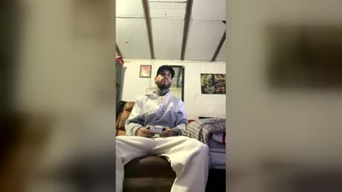 panthers_room online show from 04-10-26, 08:41