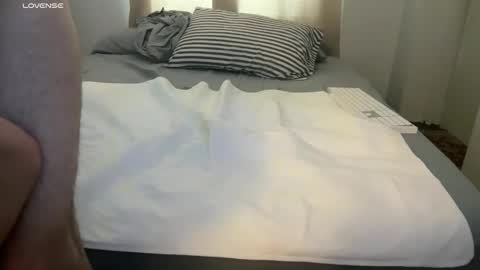 PantsLessTraveler online show from 05-14-26, 07:09