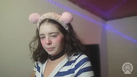 Snapshot of pao_ly chatting on 06-11-26, 06:17 Paola online show from 06-11-26, 06:17