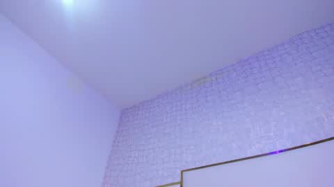 Paola  online show from 11-28-25, 12:52