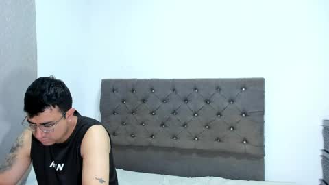 Snapshot of paolaanddaniel chatting on 05-21-26, 11:28 paolaanddaniel online show from 05-21-26, 11:28