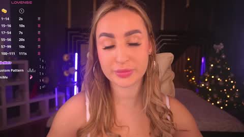 Lia online show from 01-15-25, 07:59