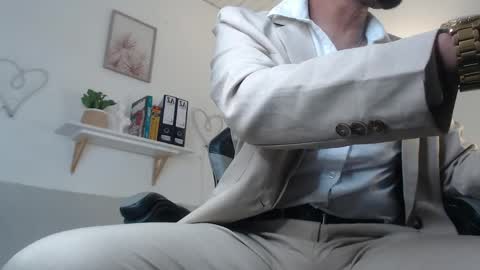 PAOLO online show from 04-30-26, 03:51