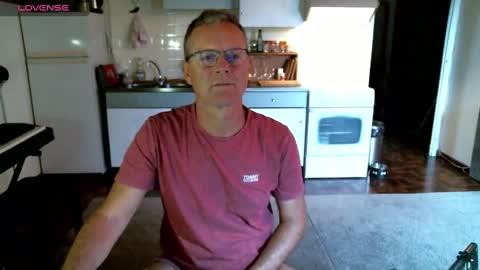 Snapshot of papa_show chatting on 12-09-24, 08:55 papa_show online show from 12-09-24, 08:55