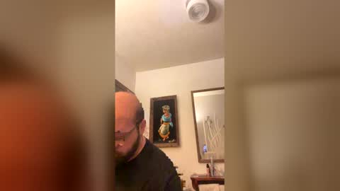 papichulo5556 online show from 04-18-26, 06:50