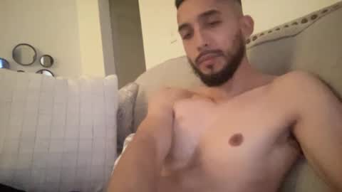 papicubano_guapo23cm online show from 12-07-24, 05:26