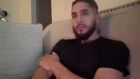 papicubano_guapo23cm online show from 10-23-25, 04:23