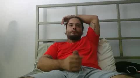 Snapshot of papiipr185 chatting on 05-02-26, 07:41 PapiiPR185 online show from 05-02-26, 07:41