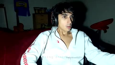 Snapshot of papito20cm chatting on 03-03-25, 09:44 Lau online show from 03-03-25, 09:44