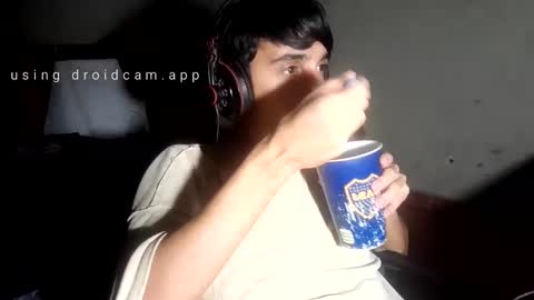 Snapshot of papito20cm chatting on 03-10-25, 07:32 Lau online show from 03-10-25, 07:32