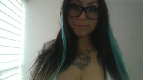 Snapshot of paprika_01sx chatting on 02-21-26, 01:45 paprika 01sx online show from 02-21-26, 01:45