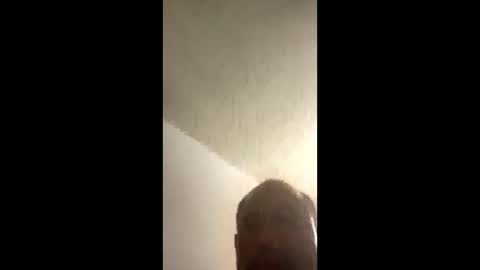 Snapshot of paquito831 chatting on 11-11-25, 10:48 paquito831 online show from 11-11-25, 10:48