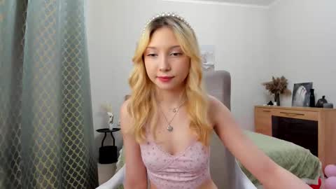 Melena online show from 03-07-26, 08:44