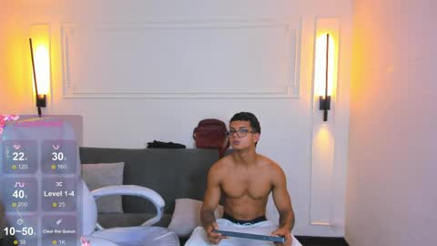 Snapshot of paradise_boy_s chatting on 04-27-26, 02:15 Ryan And Casper online show from 04-27-26, 02:15
