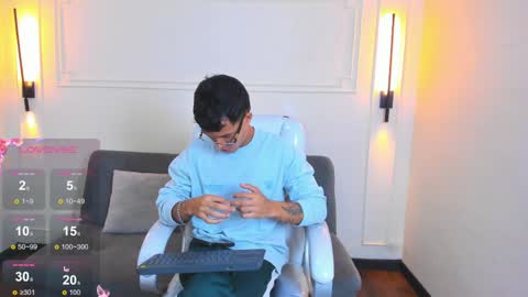 Snapshot of paradise_boy_s chatting on 04-30-26, 01:50 Ryan And Casper online show from 04-30-26, 01:50