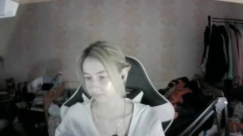 paradise_shade online show from 11-29-25, 09:45