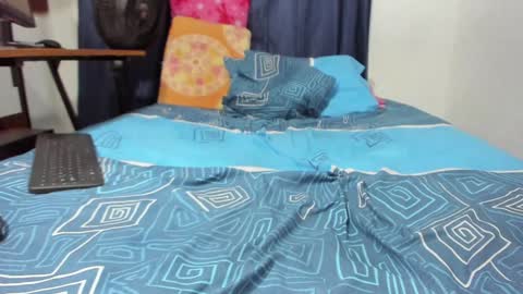 sara and andreu online show from 01-28-25, 09:19