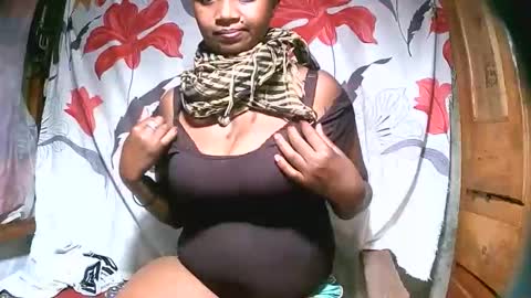 parichia online show from 10-30-25, 11:27